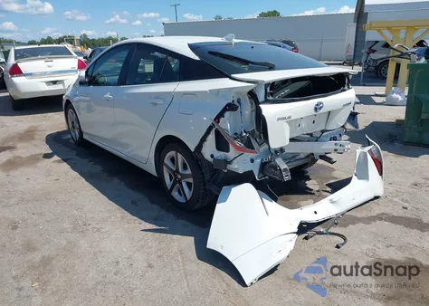 2018 Toyota Prius Three Touring z USA, uszkodzony, nr VIN JTDKARFU4J3056480